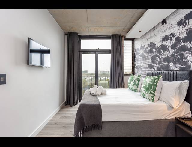 2 BEDROOM APARTMENT TO LET IN DE WATERKANT